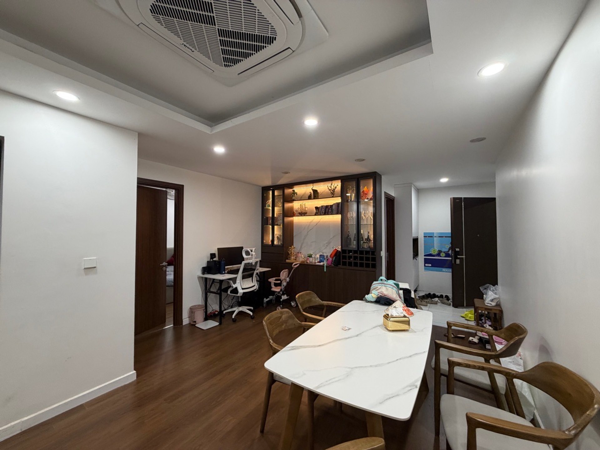 Bán nhà Trần Thủ Độ - diện tích 82m2 27 tầng - Cực đẹp - giá 4,9 tỷ