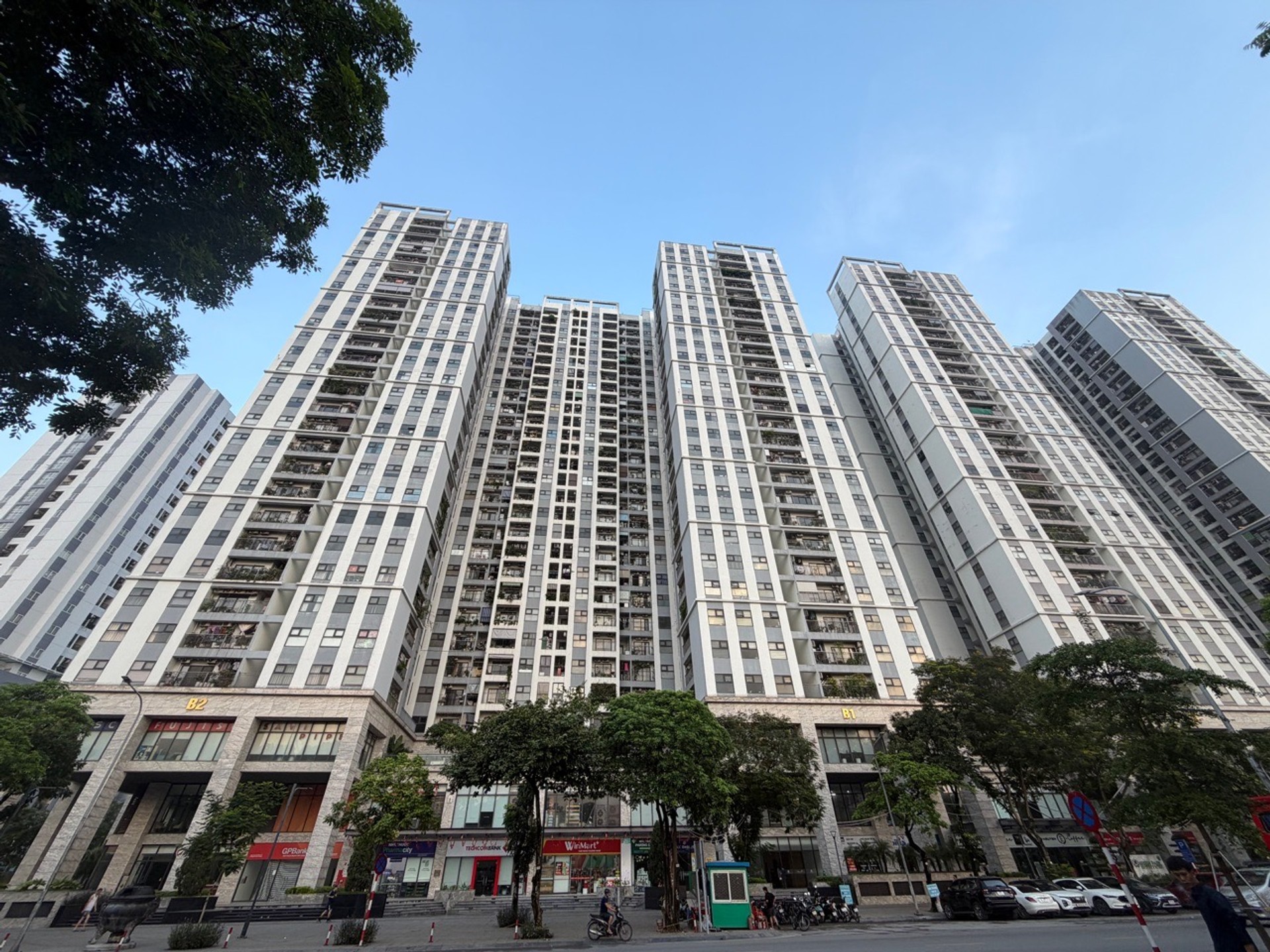 Bán nhà Trần Thủ Độ - diện tích 82m2 27 tầng - Cực đẹp - giá 4,9 tỷ