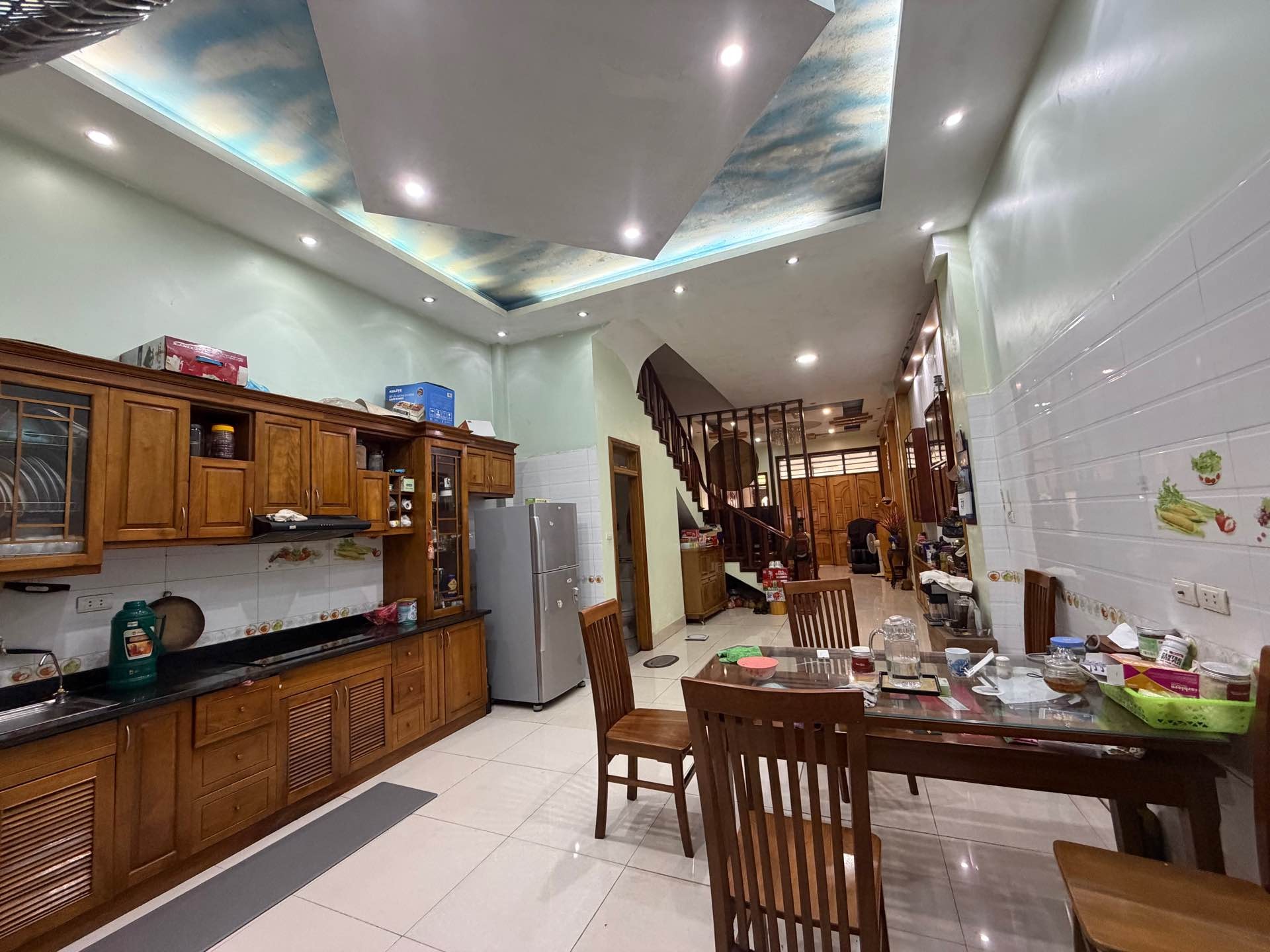 Bán nhà Ngũ Nhạc - diện tích 105m2 3 tầng - Ô tô tránh - giá 32 tỷ