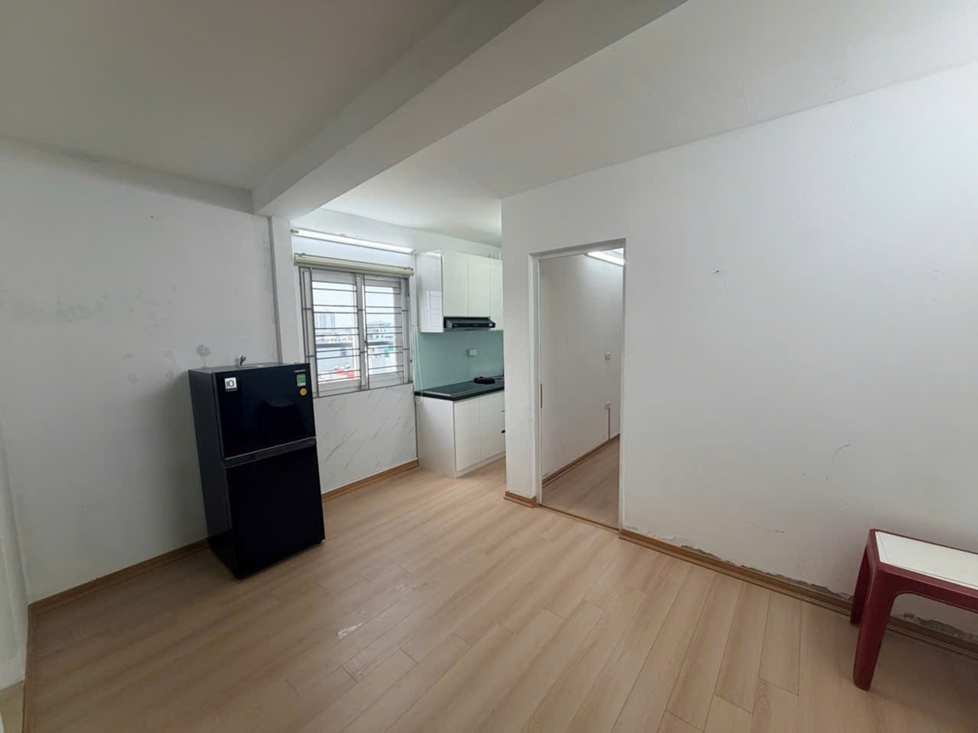 Bán nhà Khương Đình - diện tích 45m2 9 tầng - Lô góc, thang máy - giá 1,39 tỷ