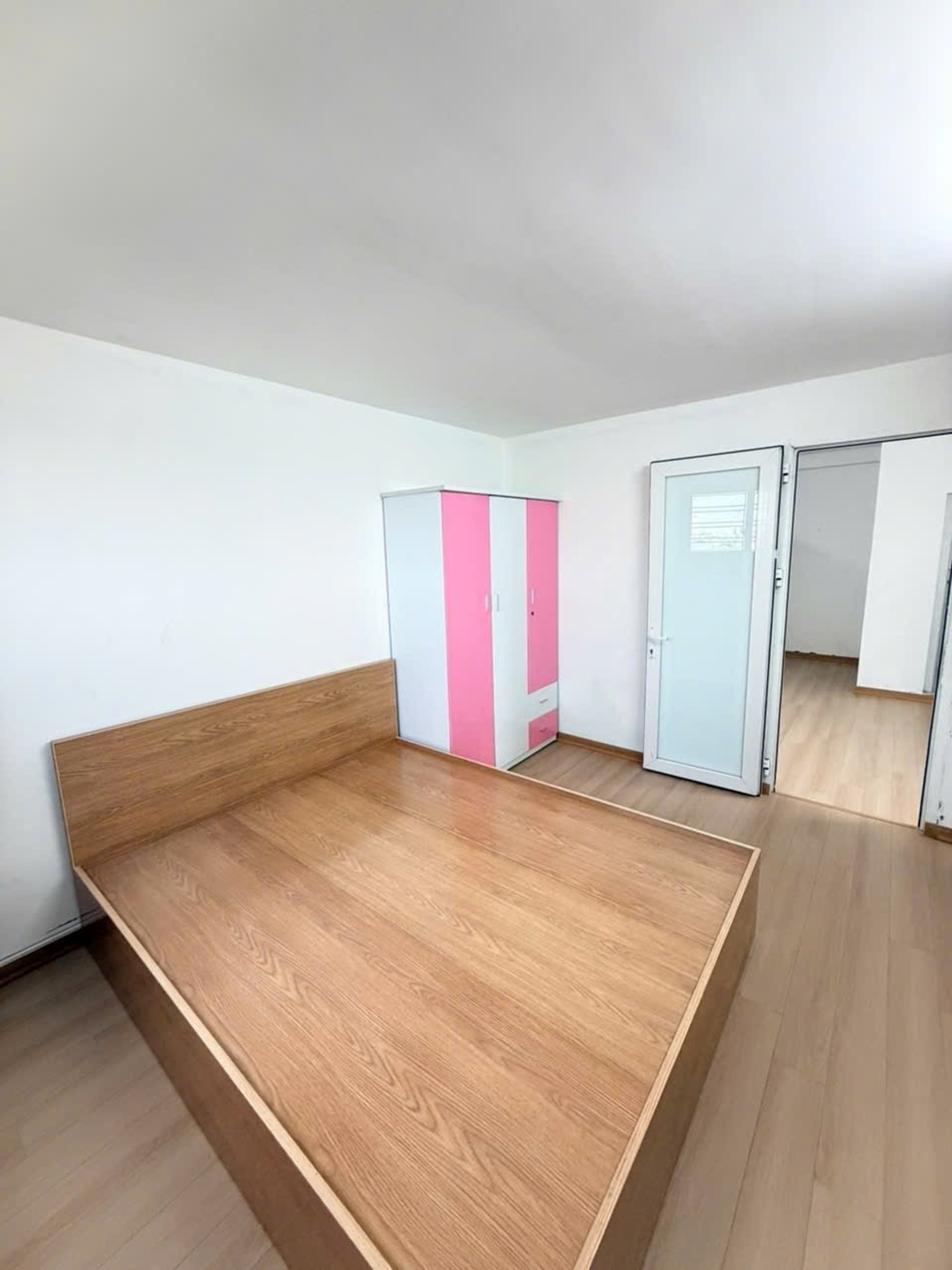 Bán nhà Khương Đình - diện tích 45m2 9 tầng - Lô góc, thang máy - giá 1,39 tỷ