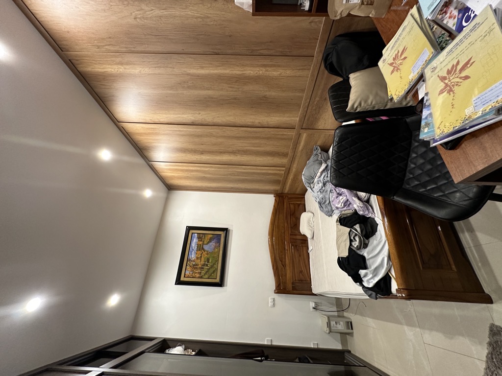 Bán nhà Trương Định - diện tích 70m2 2 tầng - ô tô tránh - giá 23,5 tỷ