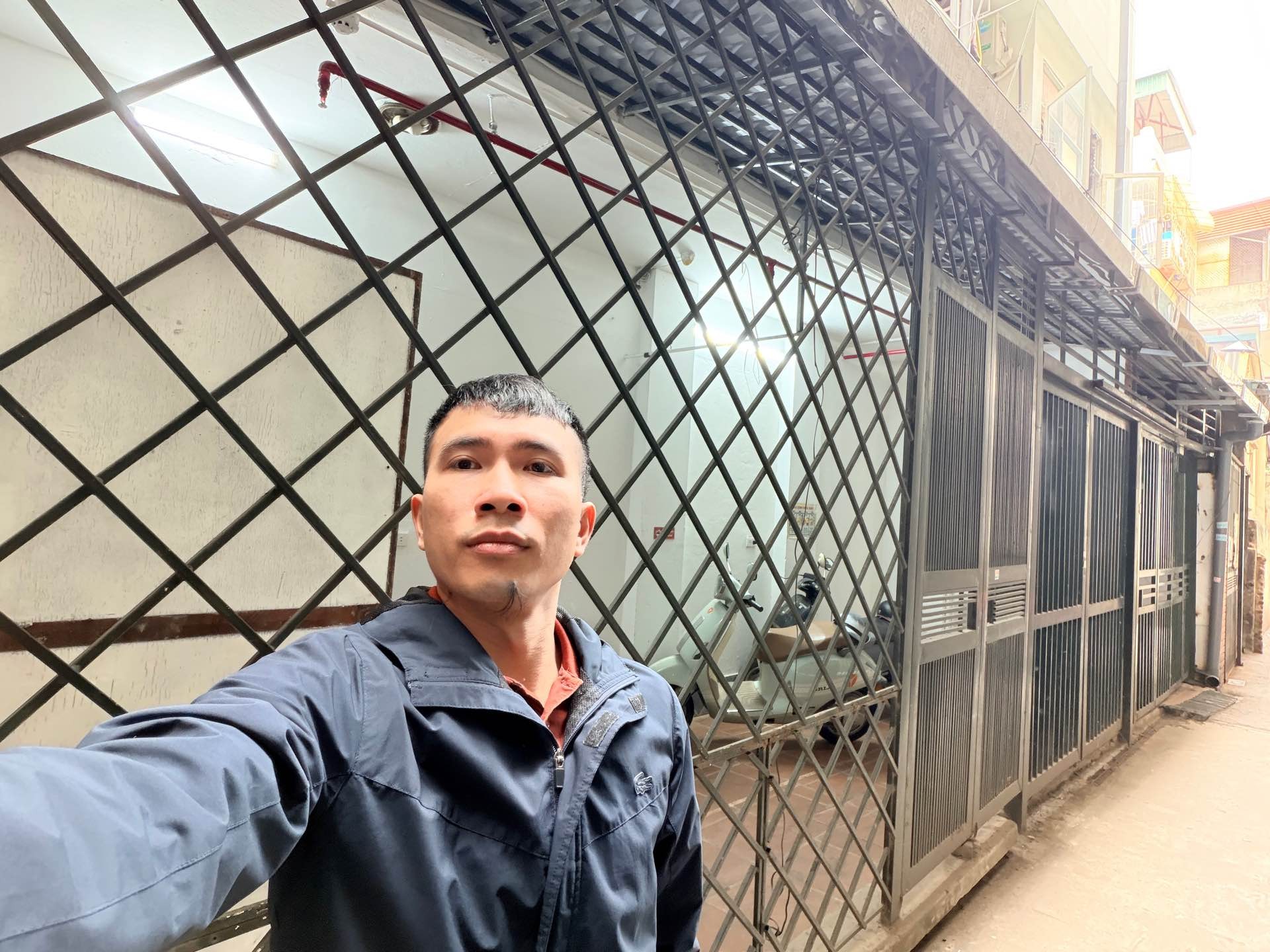 Bán nhà Khương Trung - diện tích 154m2 7 tầng - Đang cập nhật - giá 38 tỷ