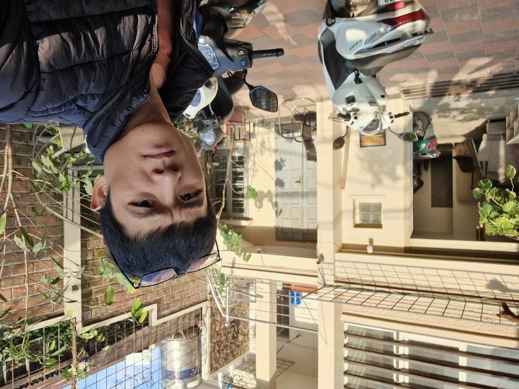 Bán nhà Tứ Liên - diện tích 220m2 4 tầng - Ô tô thông - giá 53,5 tỷ