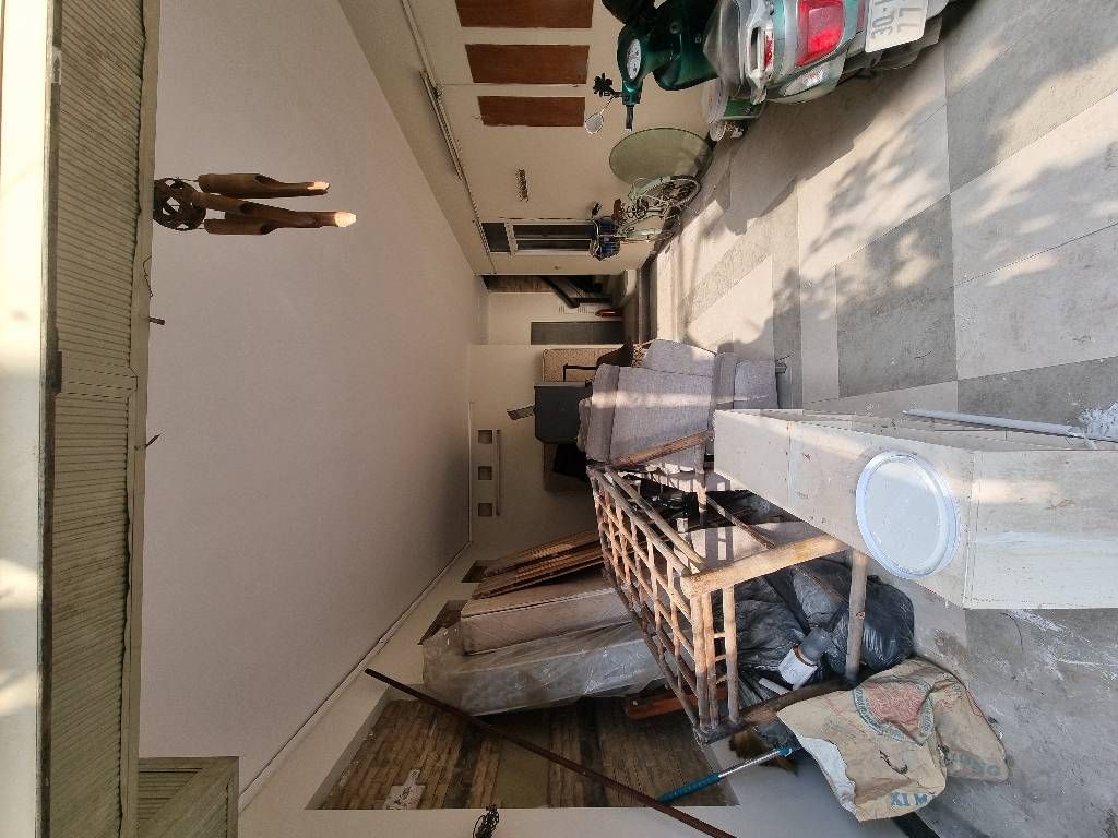 Bán nhà Tứ Liên - diện tích 220m2 4 tầng - Ô tô thông - giá 53,5 tỷ