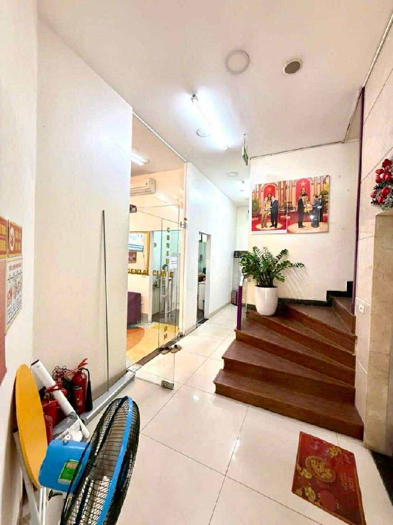 Bán nhà Xã Đàn - diện tích 135m2 5 tầng - Mặt tiền 9m siêu hiếm - giá 110 tỷ