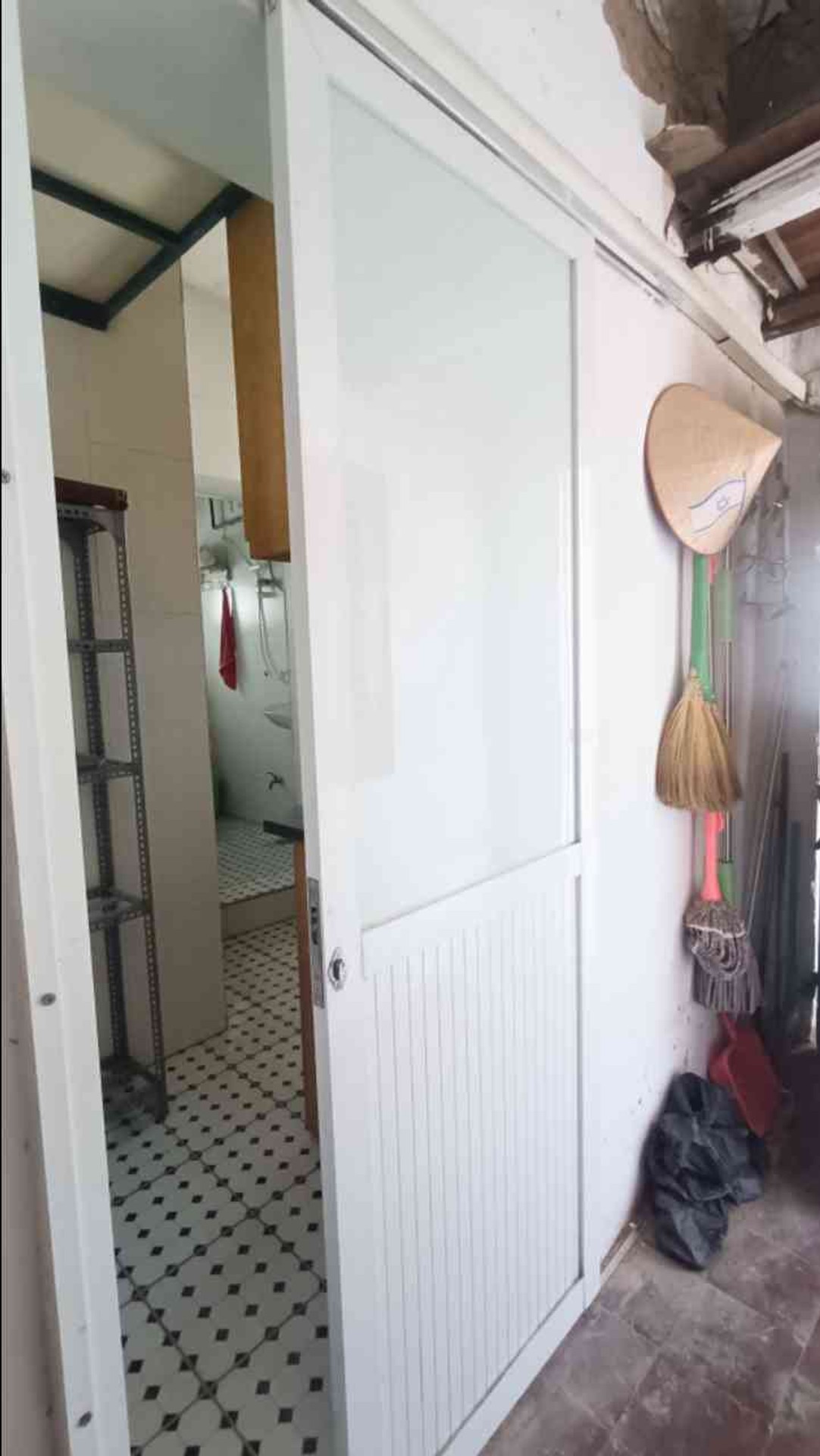 Bán nhà Hai Bà Trưng - diện tích 23m2 1 tầng - Lô góc - giá 3,1 tỷ