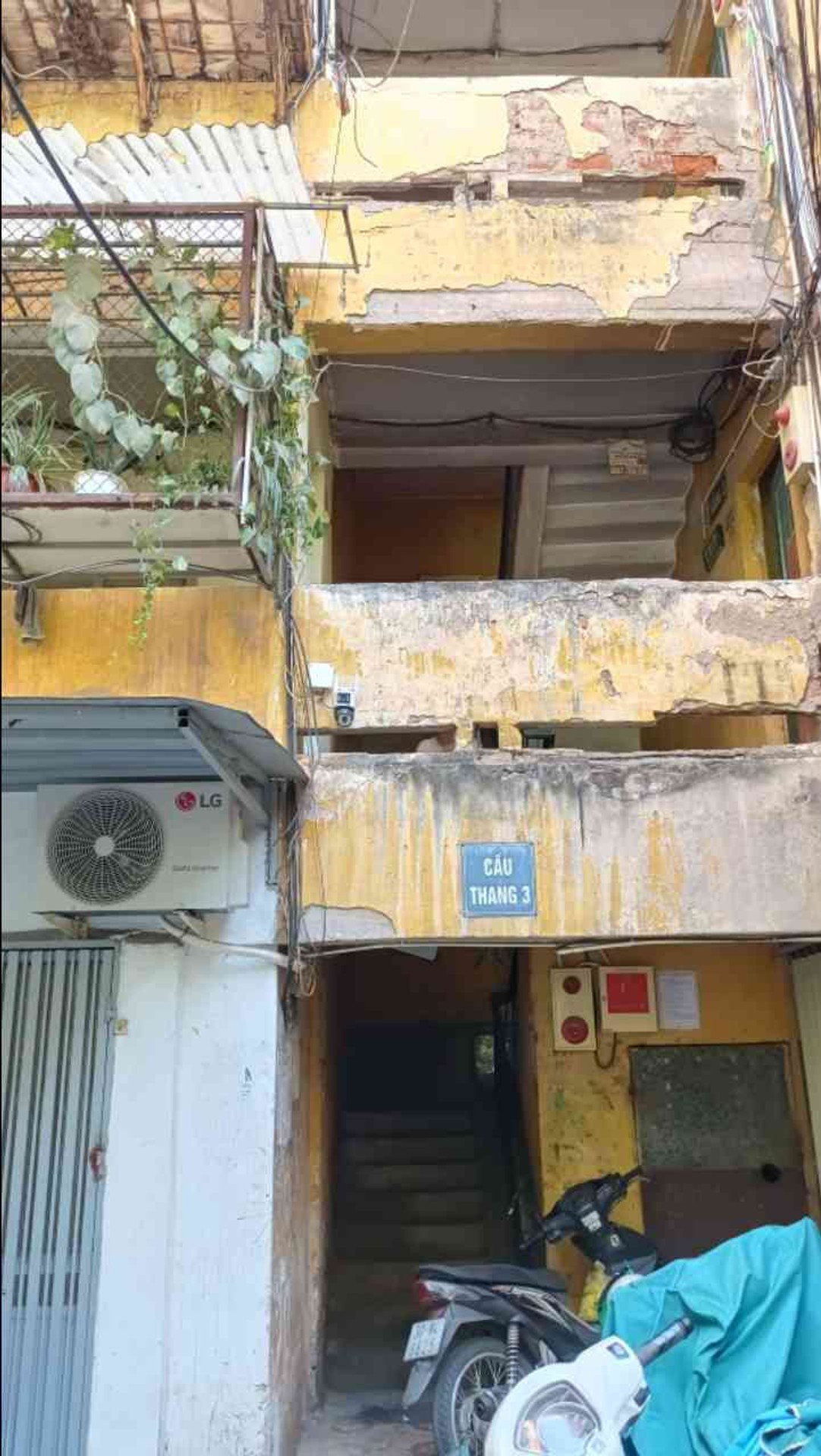 Bán nhà Hai Bà Trưng - diện tích 23m2 1 tầng - Lô góc - giá 3,1 tỷ