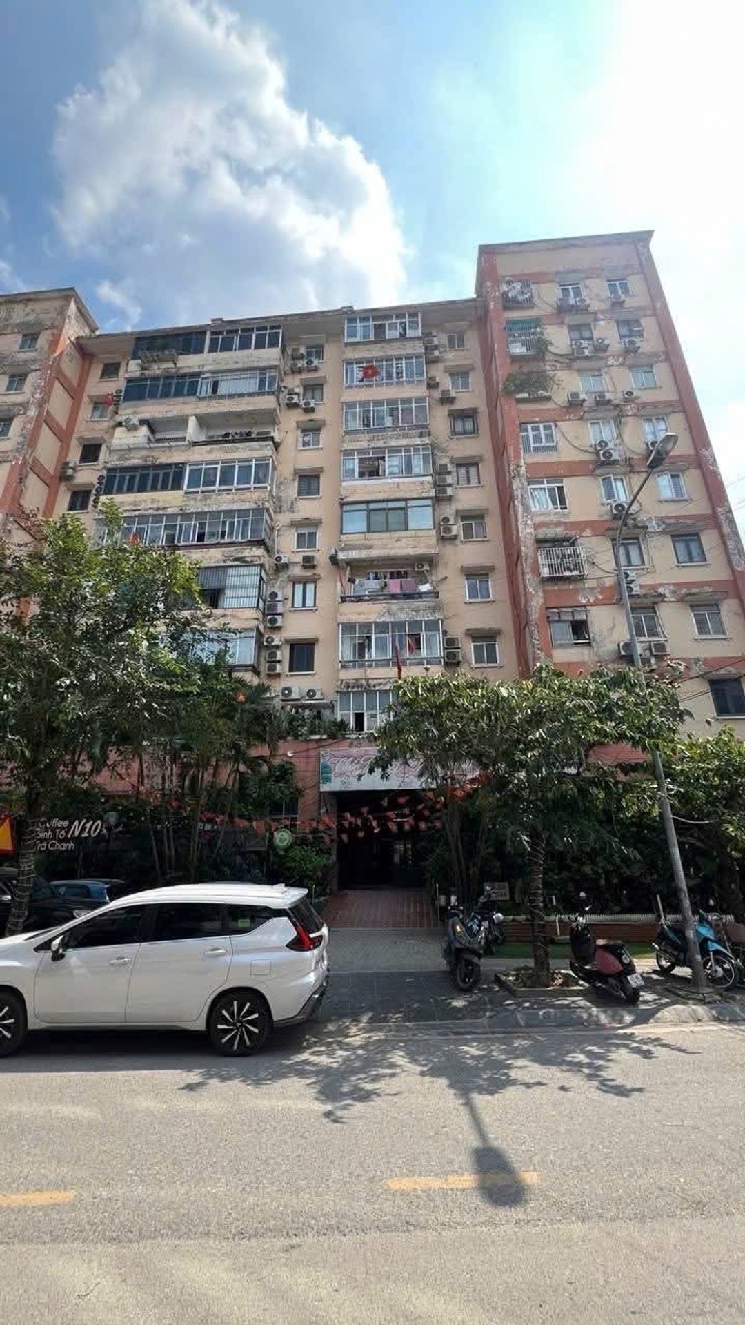 Bán nhà Chung cư Đồng Tàu - diện tích 53m2 7 tầng - Nhà đẹp 2 ngủ - giá 4,36 tỷ
