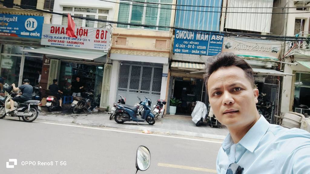 Bán nhà Đồng Nhân - diện tích 65m2 4 tầng - Mặt phố - giá 40 tỷ