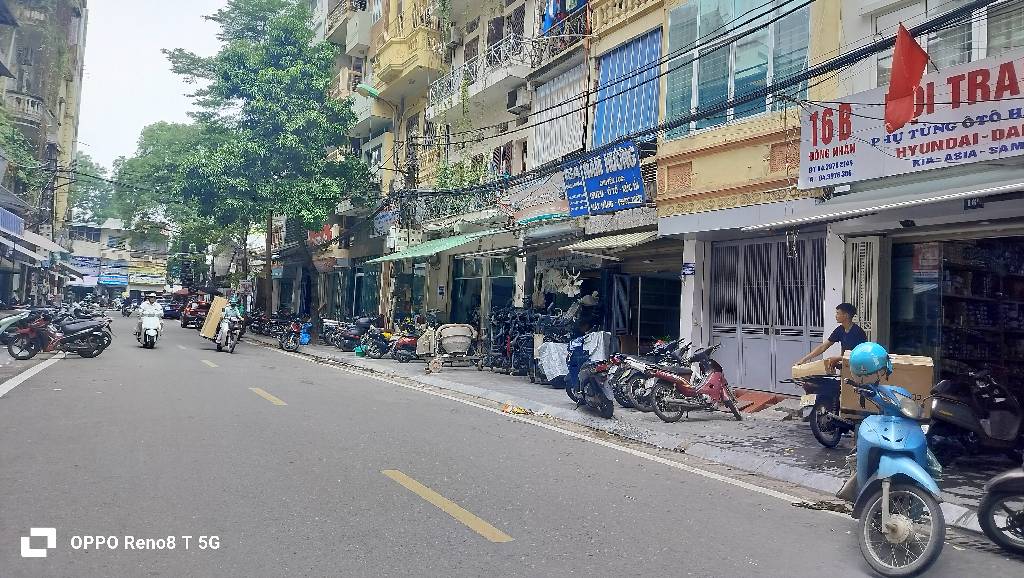 Bán nhà Đồng Nhân - diện tích 65m2 4 tầng - Mặt phố - giá 40 tỷ