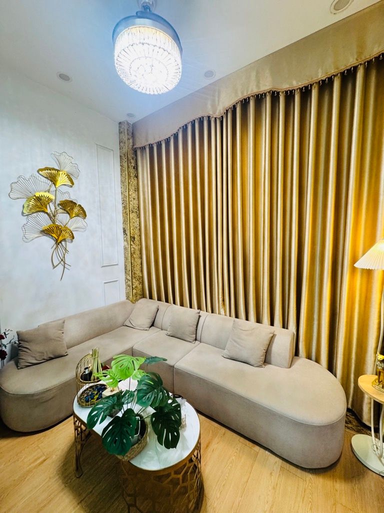 Bán nhà Minh Khai - diện tích 47m2 6 tầng - Nhà 2 mặt đường - giá 29 tỷ