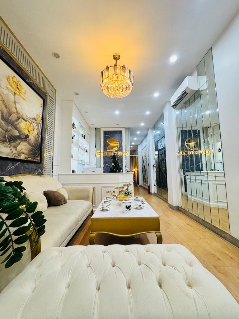 Bán nhà Minh Khai - diện tích 47m2 6 tầng - Nhà 2 mặt đường - giá 29 tỷ