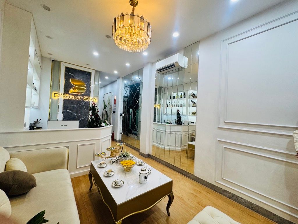 Bán nhà Minh Khai - diện tích 47m2 6 tầng - Nhà 2 mặt đường - giá 29 tỷ