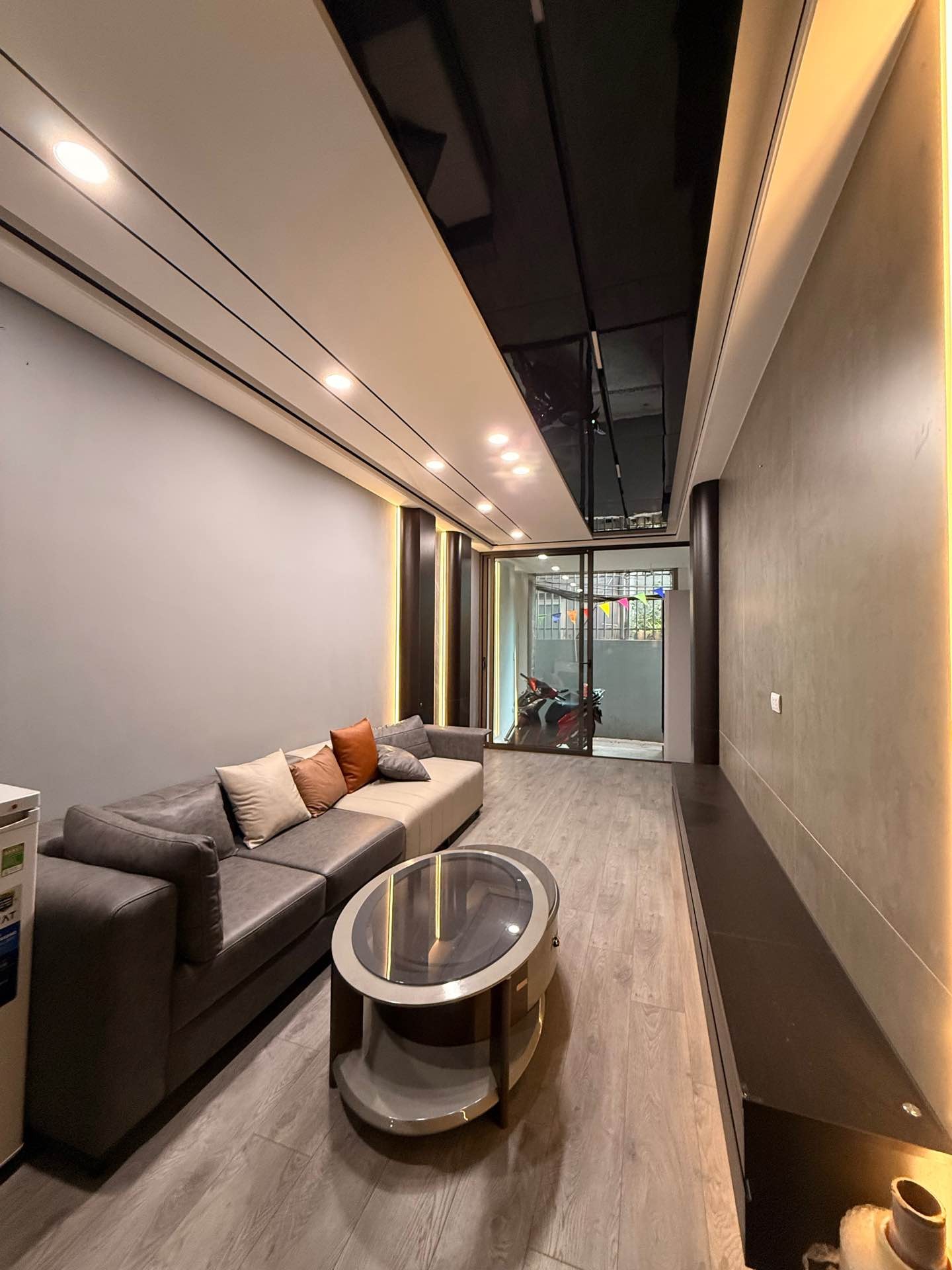 Bán nhà Bạch Mai - diện tích 33m2 5 tầng - Ngõ 3 gác phi - giá 9,9 tỷ