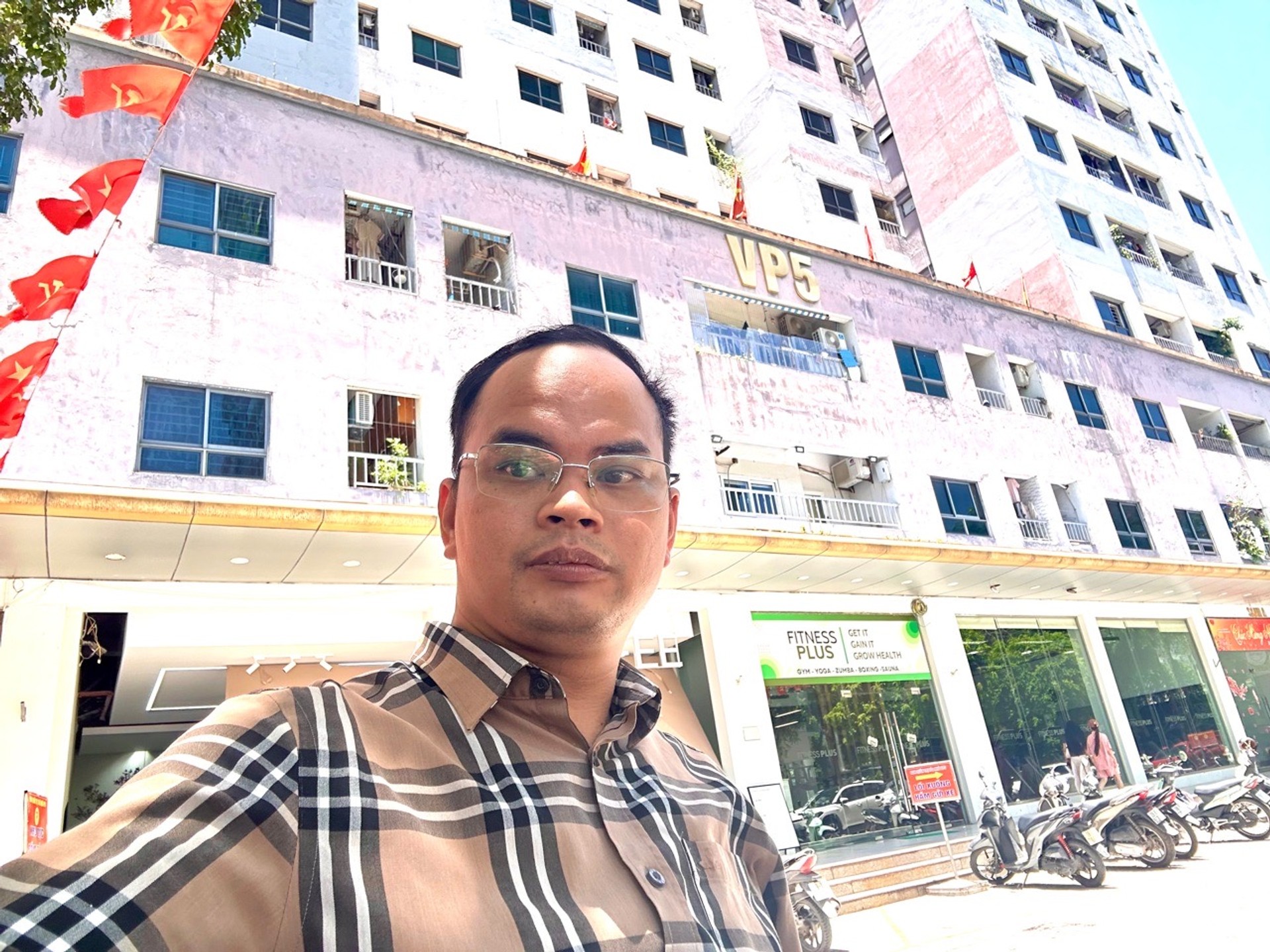 Bán nhà Nguyễn Duy Trinh - diện tích 61m2 19 tầng - Lô góc tầng cao view hồ siêu đẹp - giá 4,8 tỷ