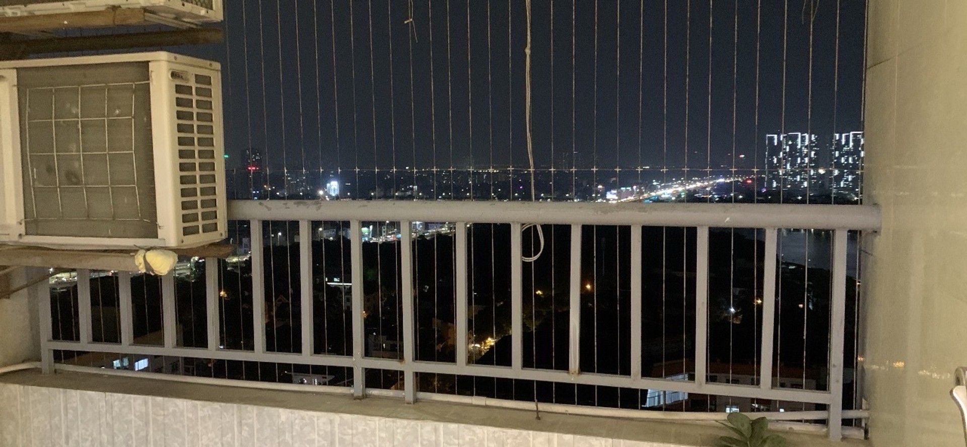 Bán nhà Nguyễn Duy Trinh - diện tích 61m2 19 tầng - Lô góc tầng cao view hồ siêu đẹp - giá 4,8 tỷ