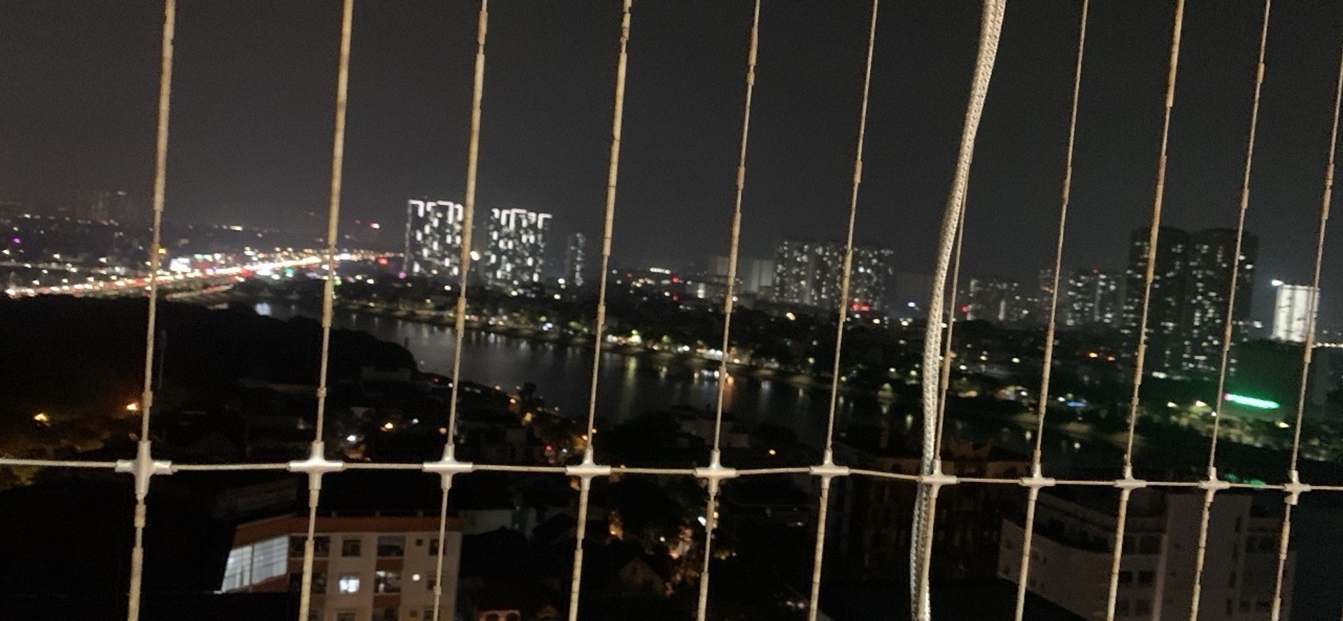 Bán nhà Nguyễn Duy Trinh - diện tích 61m2 19 tầng - Lô góc tầng cao view hồ siêu đẹp - giá 4,8 tỷ