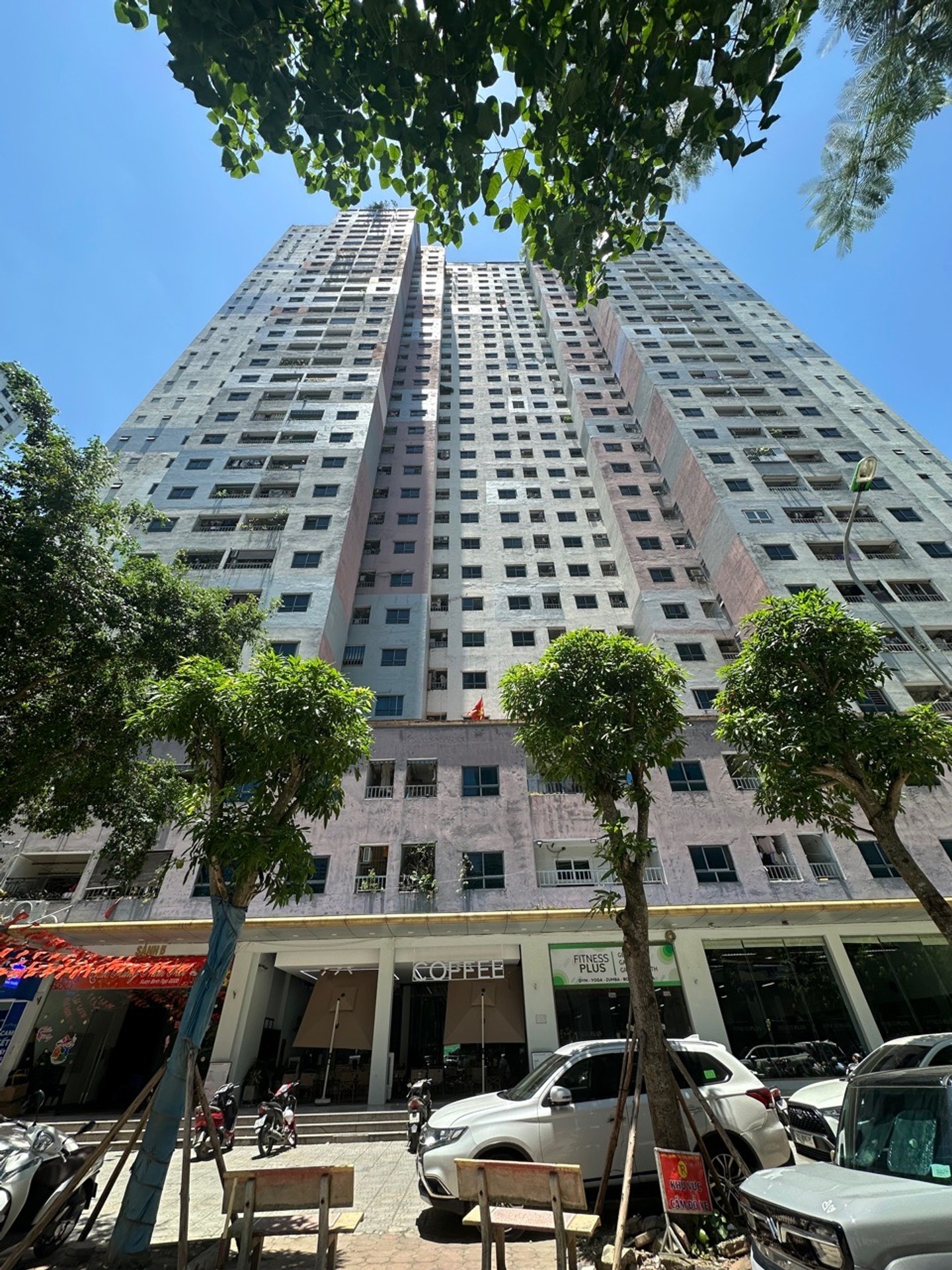 Bán nhà Nguyễn Duy Trinh - diện tích 61m2 19 tầng - Lô góc tầng cao view hồ siêu đẹp - giá 4,8 tỷ