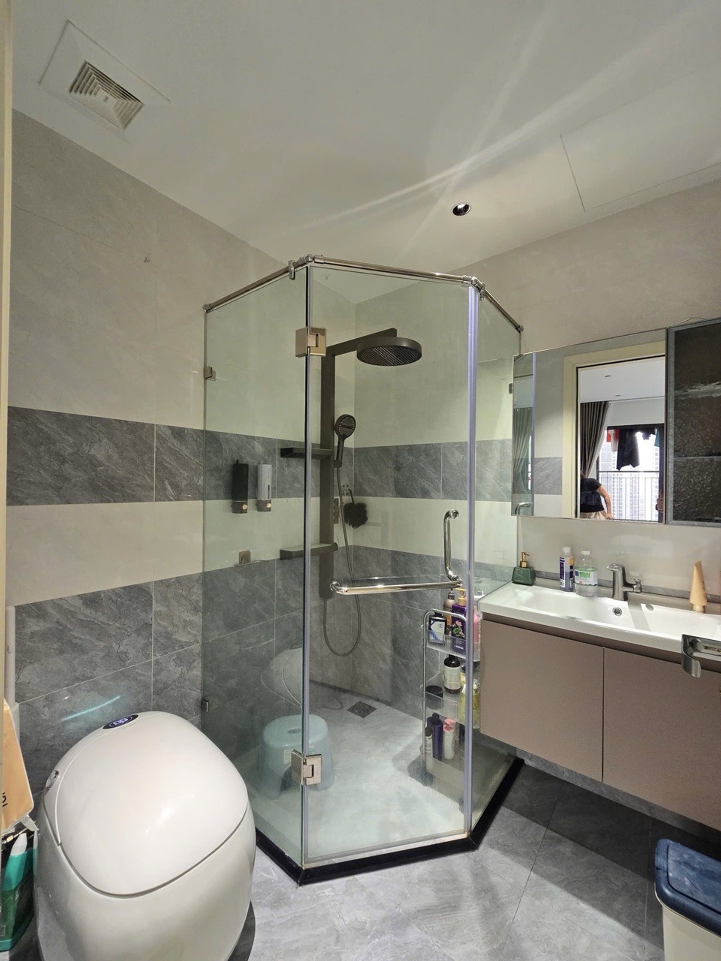 Bán nhà Ngõ 161 Ngọc Hồi - diện tích 92m2 15 tầng - Căn hộ lô góc đẹp - giá 7,2 tỷ