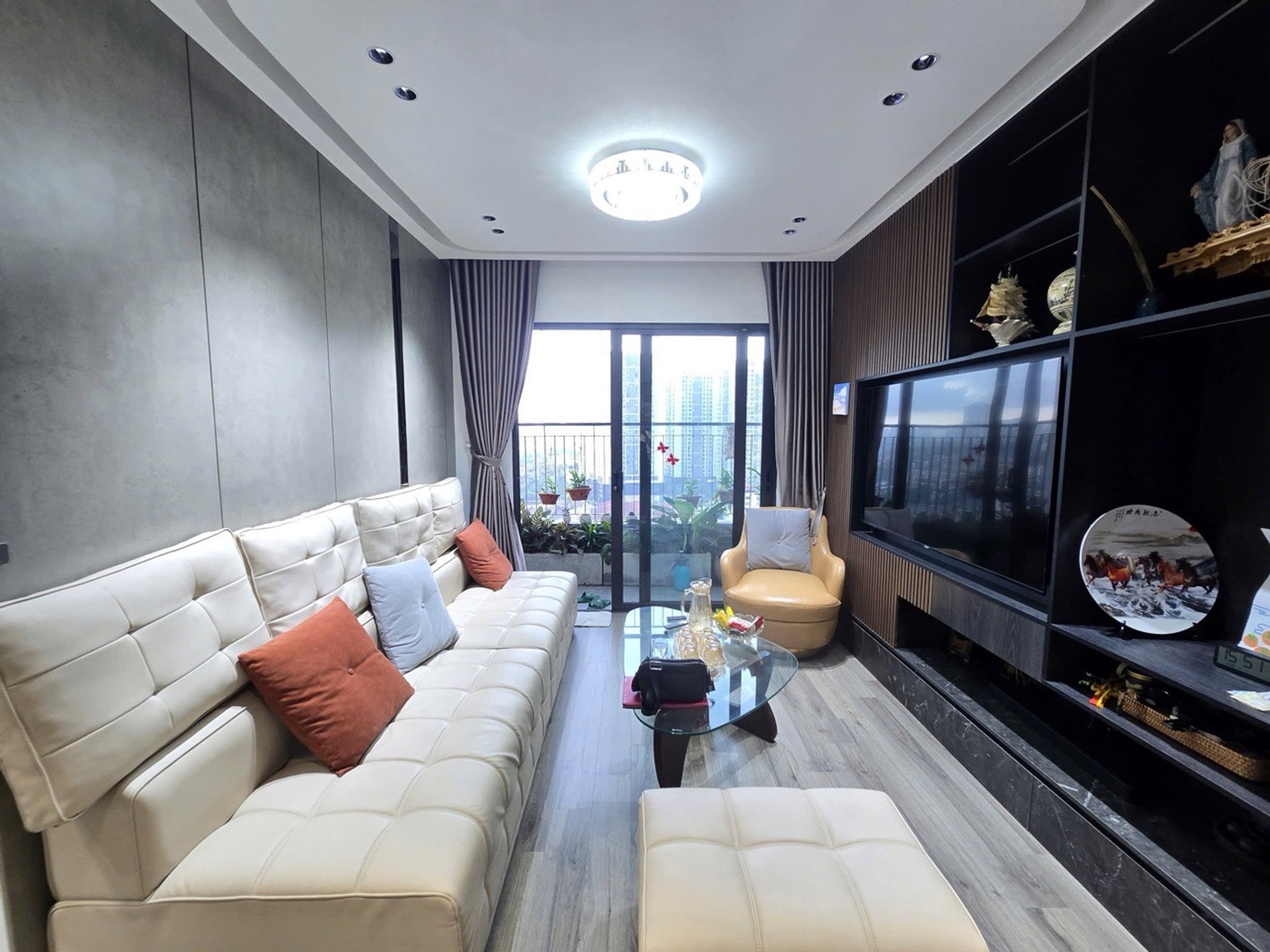 Bán nhà Ngõ 161 Ngọc Hồi - diện tích 92m2 15 tầng - Căn hộ lô góc đẹp - giá 7,2 tỷ