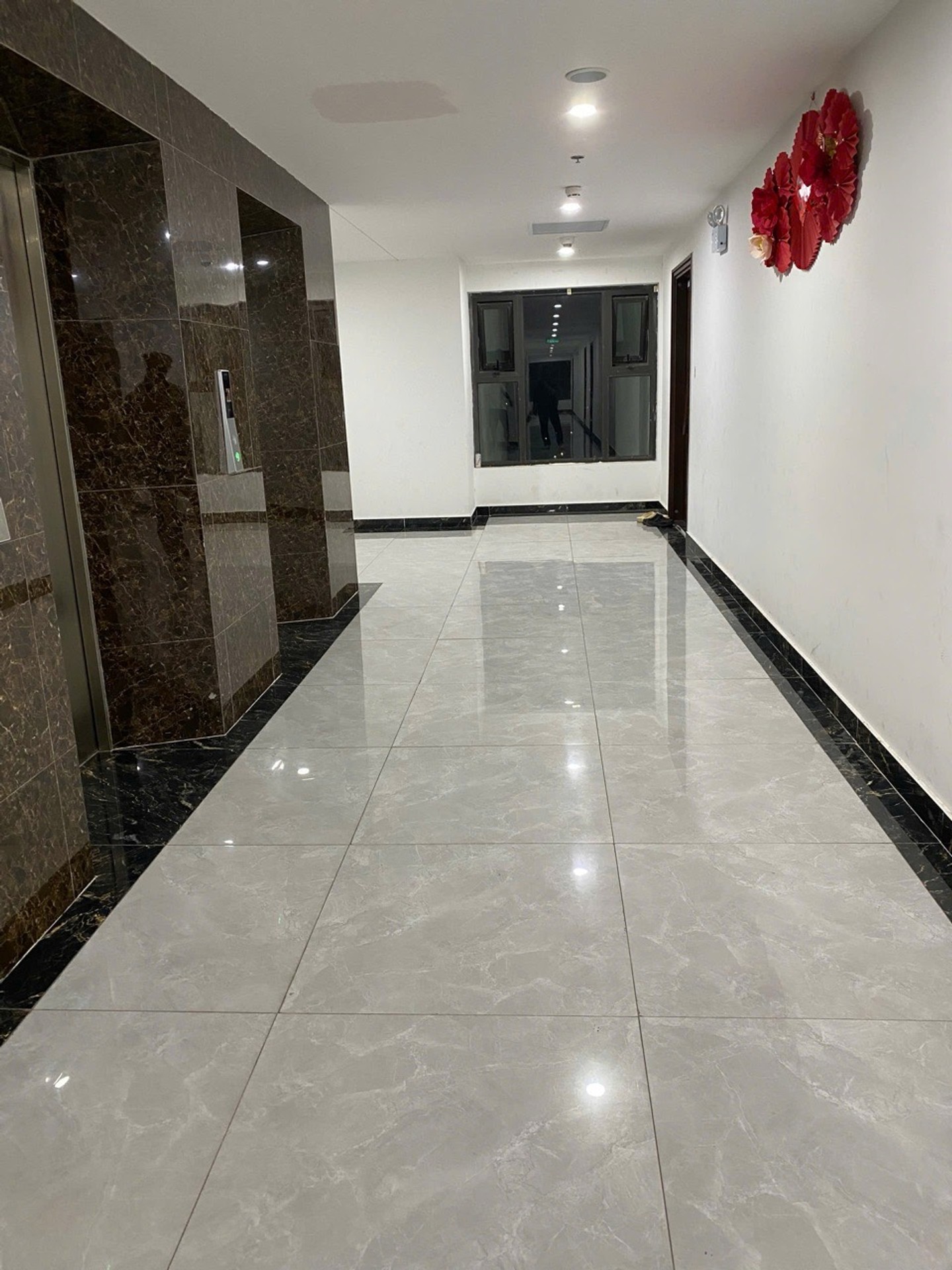 Bán nhà Ngõ 161 Ngọc Hồi - diện tích 92m2 15 tầng - Căn hộ lô góc đẹp - giá 7,2 tỷ