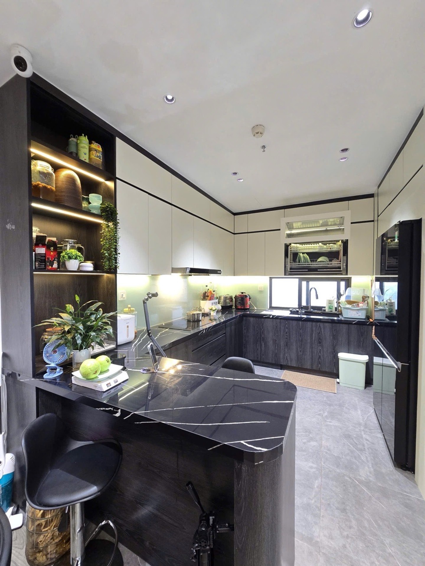 Bán nhà Ngõ 161 Ngọc Hồi - diện tích 92m2 15 tầng - Căn hộ lô góc đẹp - giá 7,2 tỷ