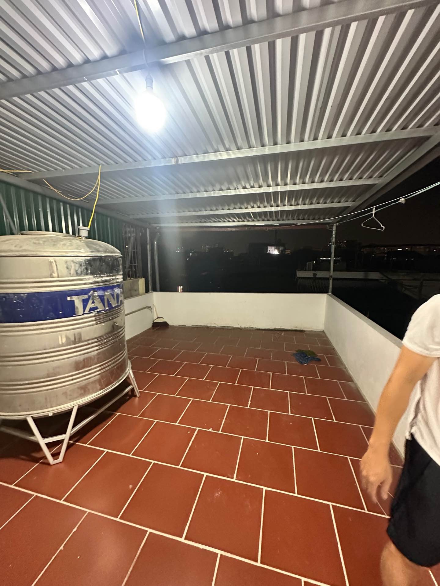 Bán nhà Định Công Hạ - diện tích 43m2 4 tầng - Ngõ thông, gần ô tô - giá 3,7 tỷ