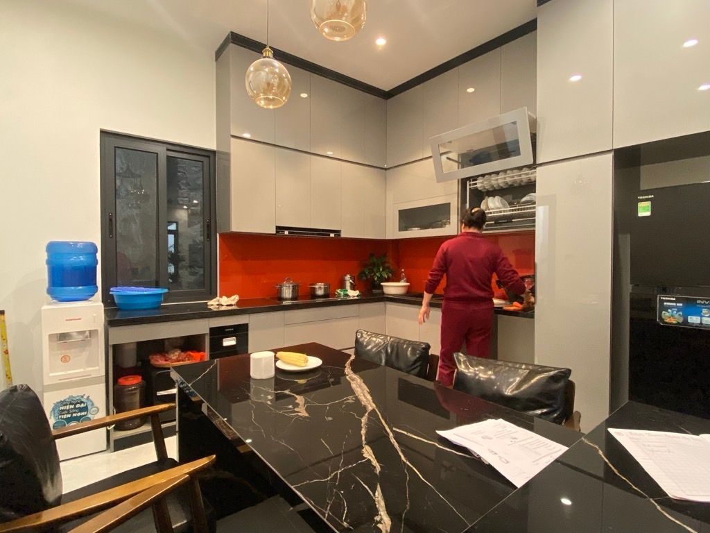 Bán nhà Vĩnh Hưng - diện tích 50m2 5 tầng - Ngõ ô tô - giá 14,3 tỷ