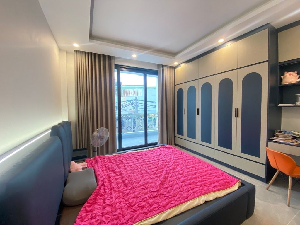Bán nhà Vĩnh Hưng - diện tích 50m2 5 tầng - Ngõ ô tô - giá 14,3 tỷ