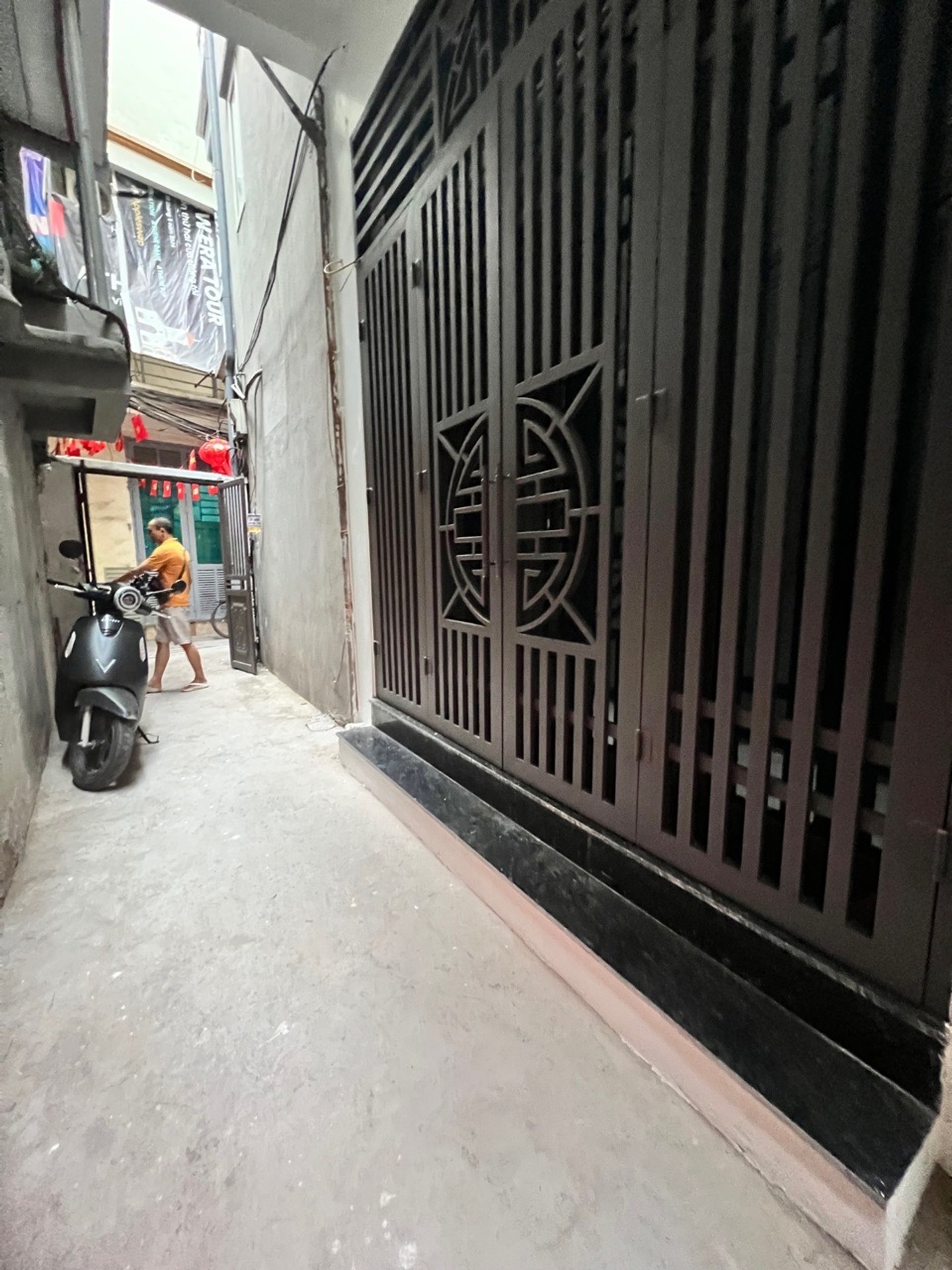 Bán nhà Trương Định - diện tích 28m2 4 tầng - đẹp - giá 8,3 tỷ