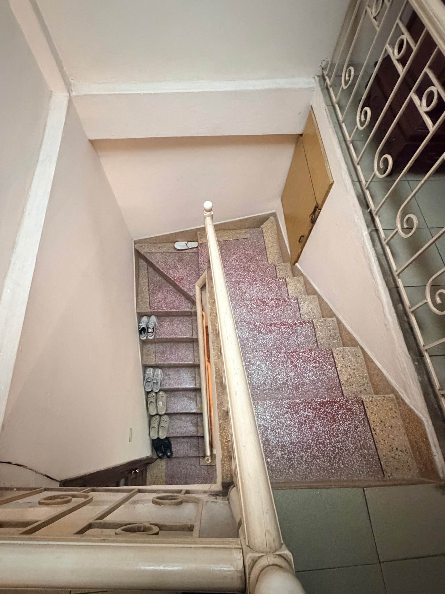 Bán nhà Trần Khát Chân - diện tích 50m2 3 tầng - Mặt phố VIP - giá 46,5 tỷ