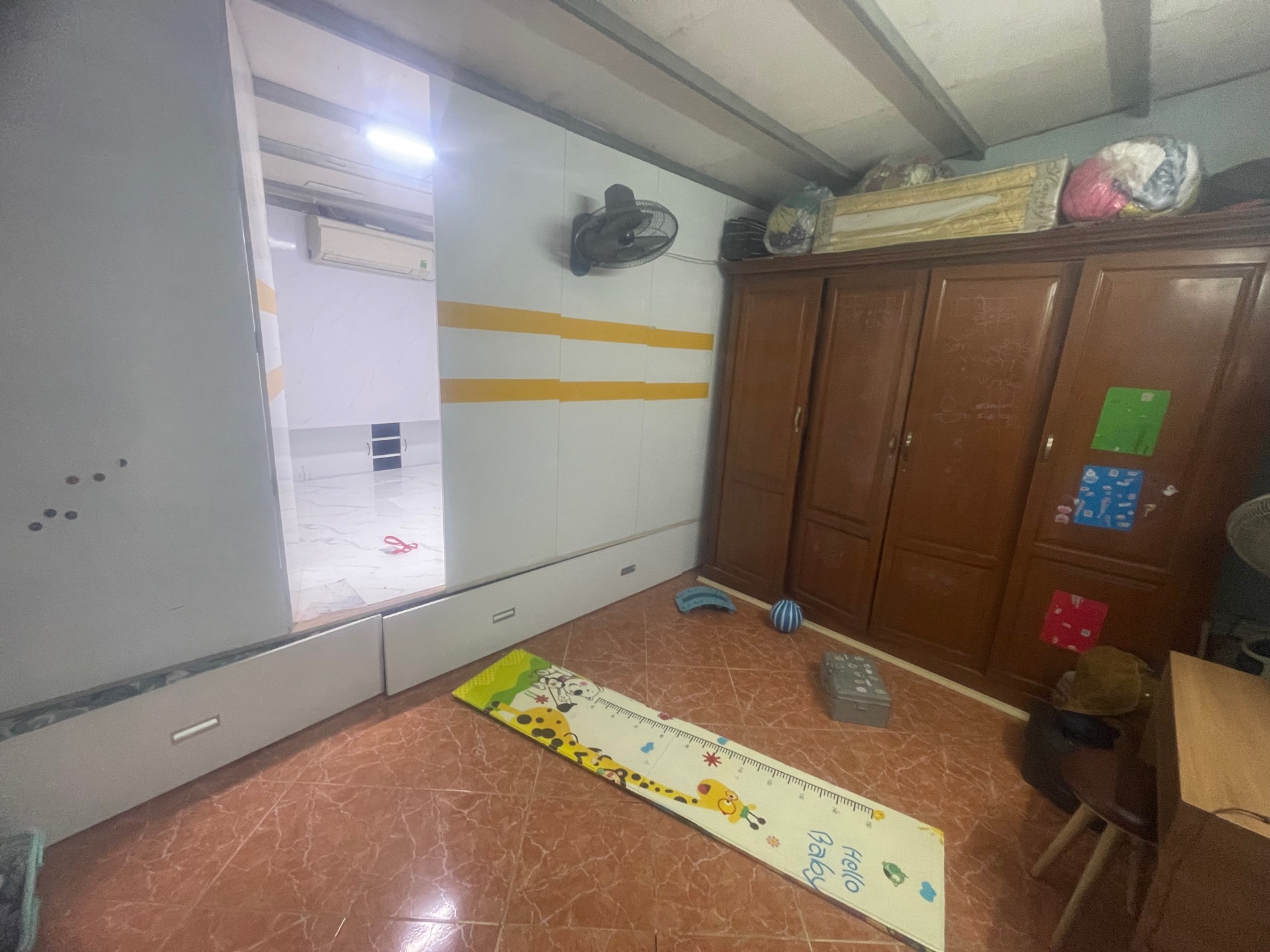 Bán nhà Hai Bà Trưng - diện tích 35m2 2 tầng - Lô góc - giá 9 tỷ