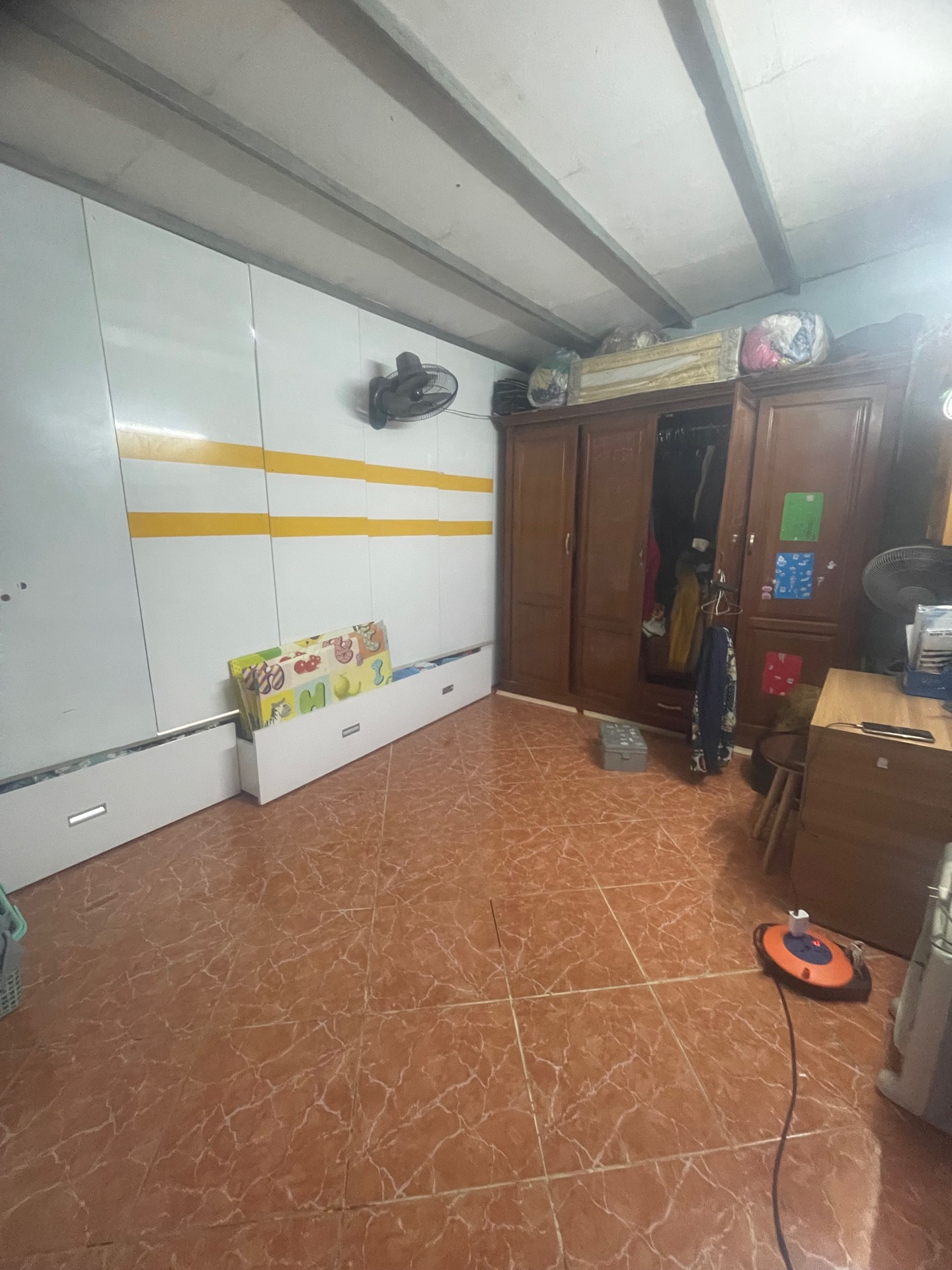 Bán nhà Hai Bà Trưng - diện tích 35m2 2 tầng - Lô góc - giá 9 tỷ