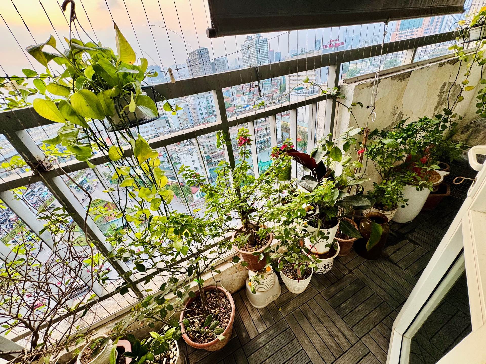 Bán nhà Giải Phóng - diện tích 92m2 12 tầng - Căn góc 3 thoáng - giá 8,8 tỷ
