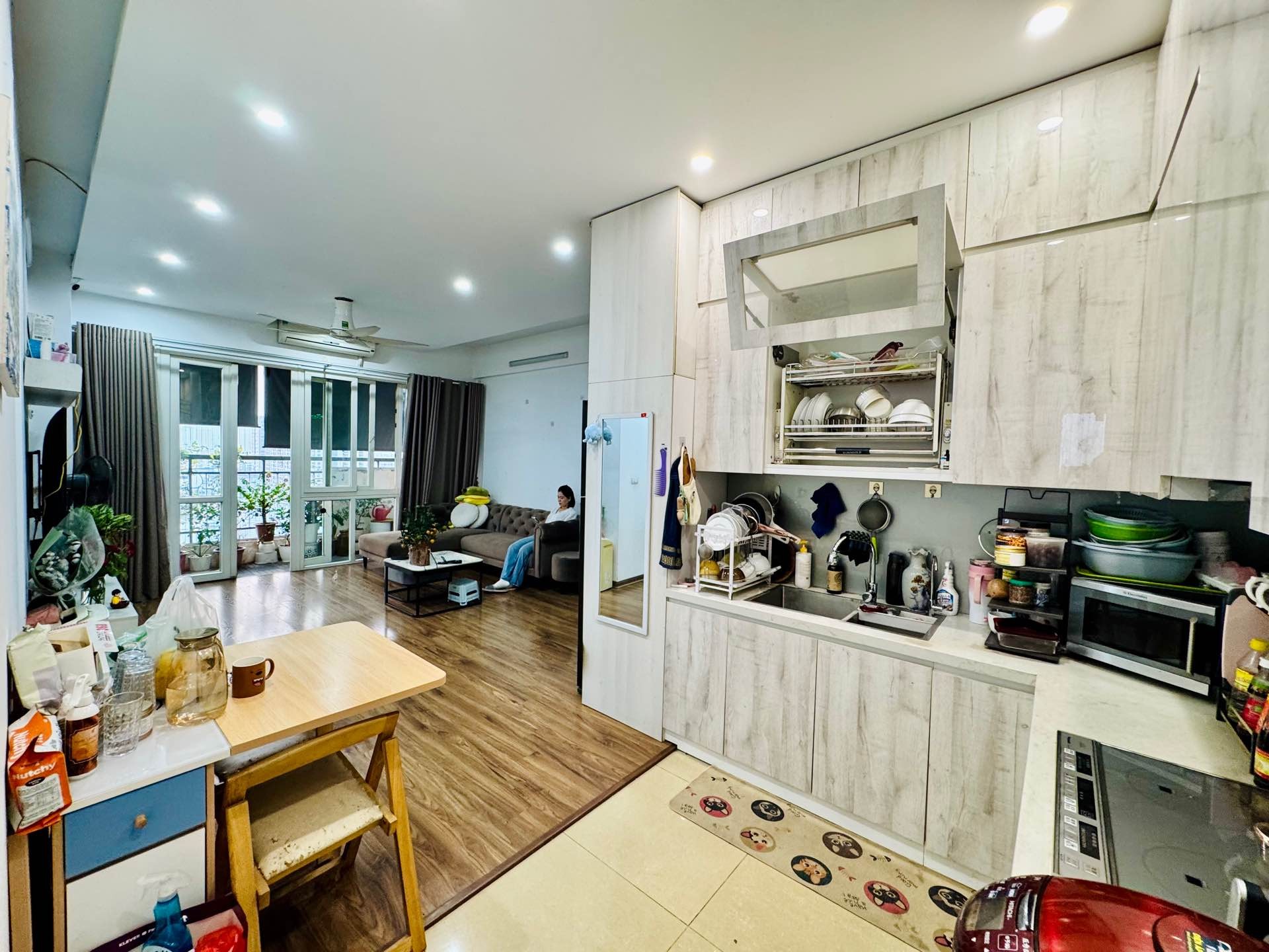 Bán nhà Giải Phóng - diện tích 92m2 12 tầng - Căn góc 3 thoáng - giá 8,8 tỷ