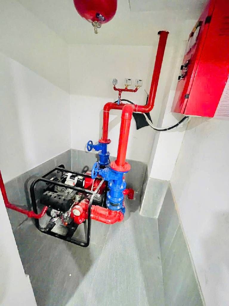 Bán nhà Giải Phóng - diện tích 94m2 7 tầng - Ô TÔ ĐỖ VF3 - giá 29,5 tỷ