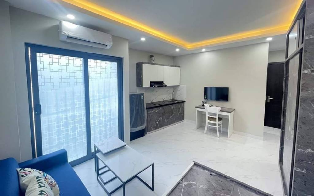 Bán nhà Giải Phóng - diện tích 94m2 7 tầng - Ô TÔ ĐỖ VF3 - giá 29,5 tỷ