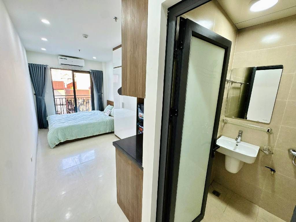 Bán nhà Giải Phóng - diện tích 94m2 7 tầng - Ô TÔ ĐỖ VF3 - giá 29,5 tỷ