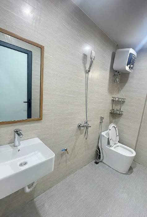 Bán nhà Giải Phóng - diện tích 94m2 7 tầng - Ô TÔ ĐỖ VF3 - giá 29,5 tỷ