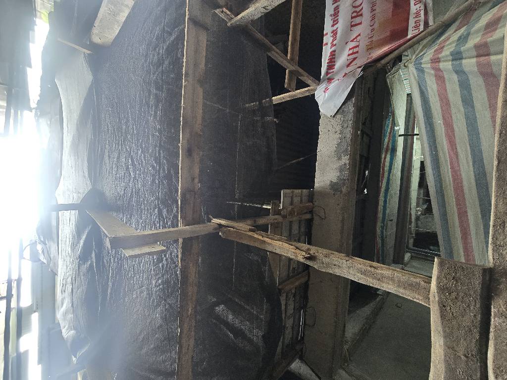 Bán nhà Giải Phóng - diện tích 94m2 7 tầng - Ô TÔ ĐỖ VF3 - giá 29,5 tỷ