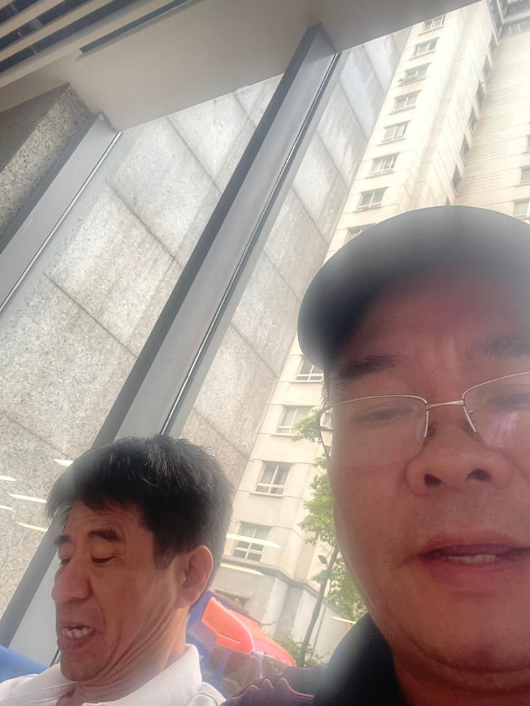 Bán nhà Quang Tiến - diện tích 134m2 3 tầng - MẶT NGÕ - KINH DOANH - giá 25 tỷ