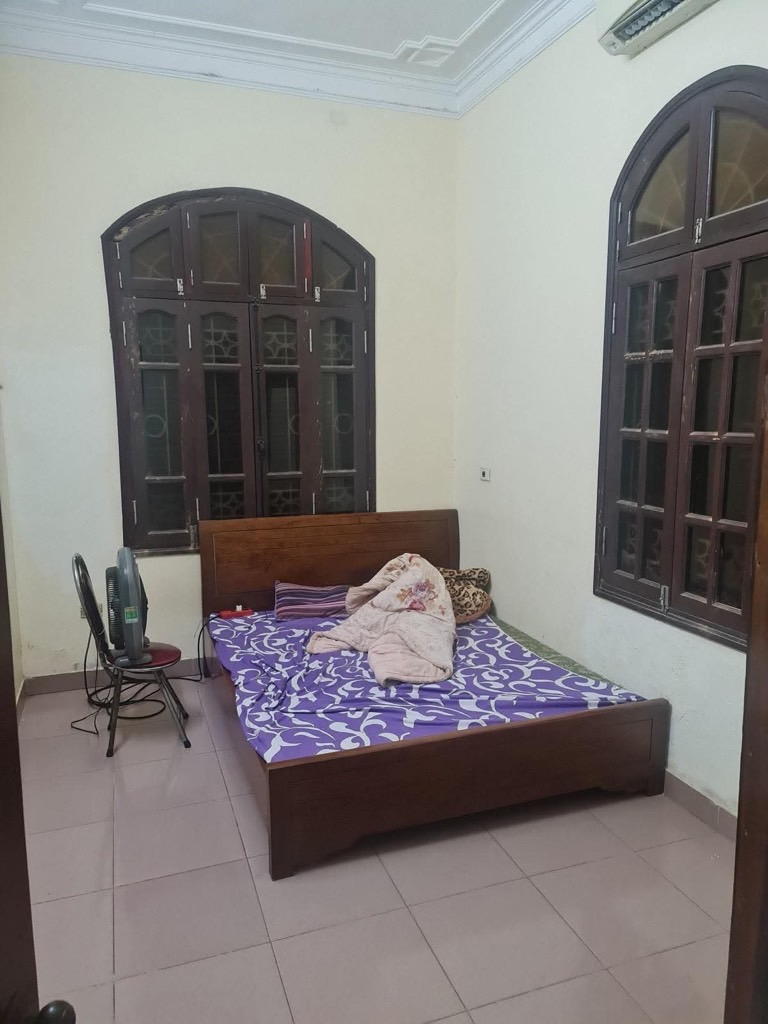 Bán nhà Quang Tiến - diện tích 134m2 3 tầng - MẶT NGÕ - KINH DOANH - giá 25 tỷ