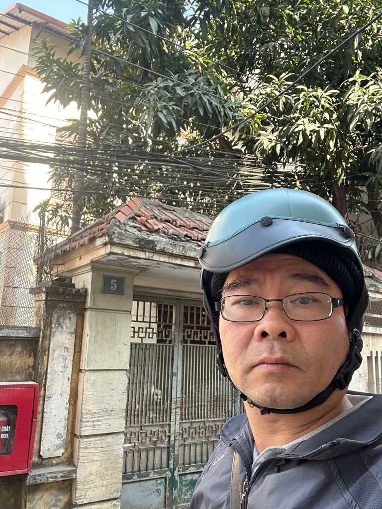 Bán nhà Quang Tiến - diện tích 134m2 3 tầng - MẶT NGÕ - KINH DOANH - giá 25 tỷ