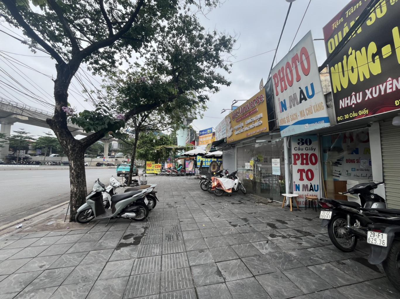 Bán nhà Cầu Giấy - diện tích 45.4m2 3 tầng - Mặt phố kinh doanh sầm uất - giá 24 tỷ