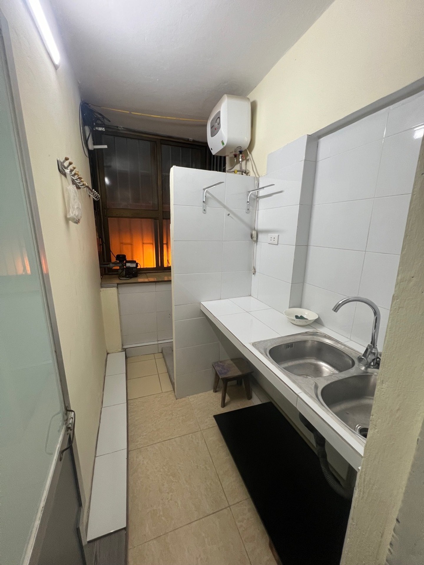 Bán nhà Tân Mai - diện tích 11m2 3 tầng - vị trí đẹp - giá 1,65 tỷ