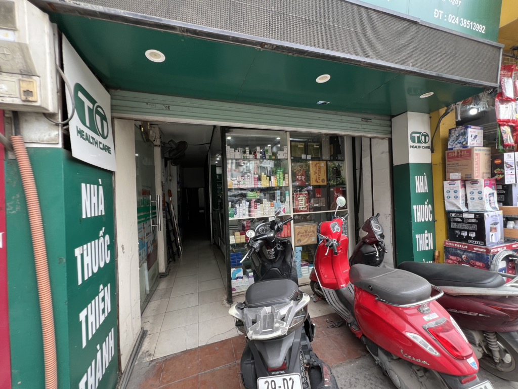 Bán nhà Khâm Thiên - diện tích 126m2 3 tầng - Mặt phố siêu hiếm - giá 44,2 tỷ