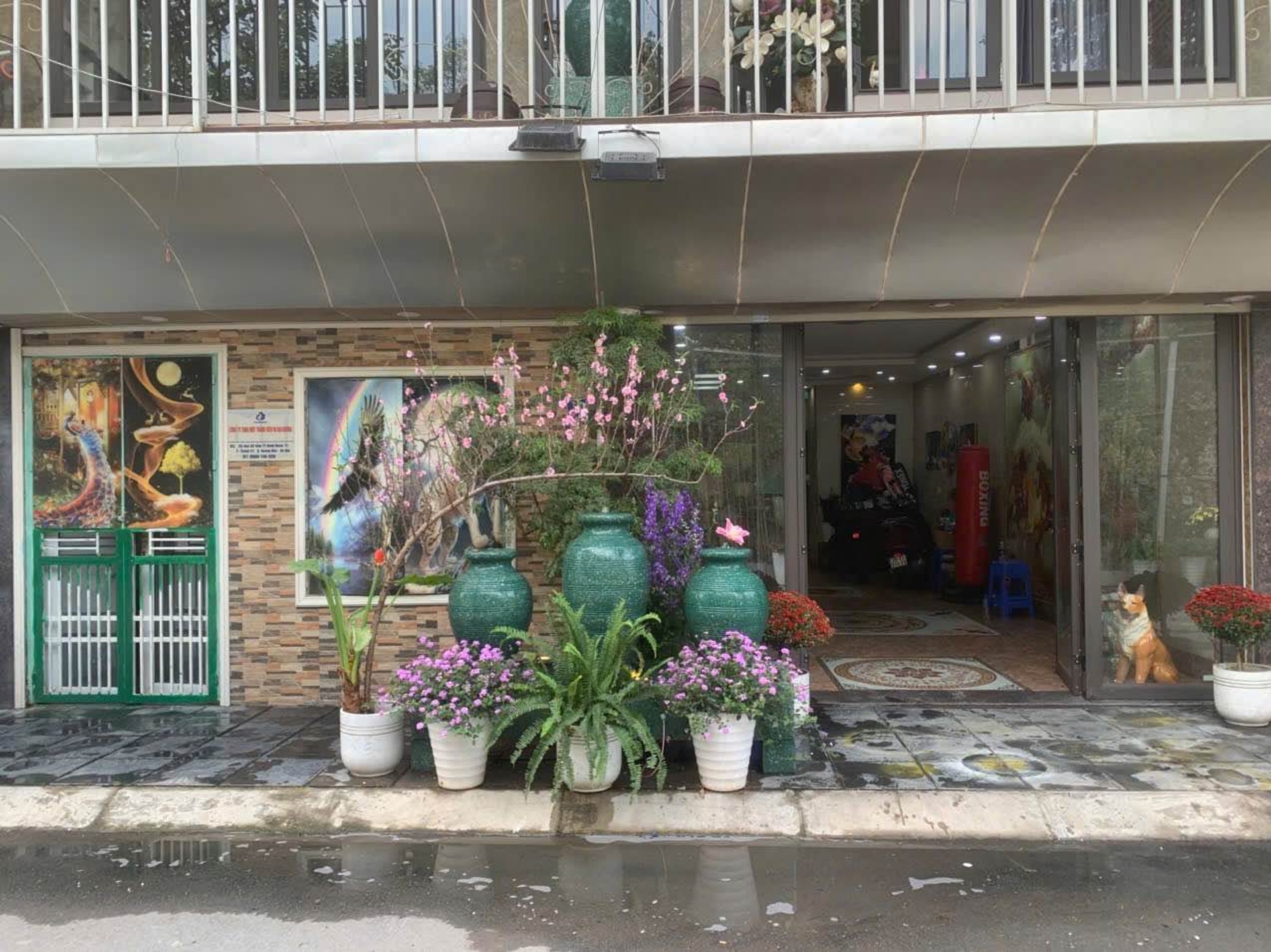 Bán nhà Nguyễn Khoái - diện tích 92m2 2 tầng - ô tô tránh - giá 11,5 tỷ