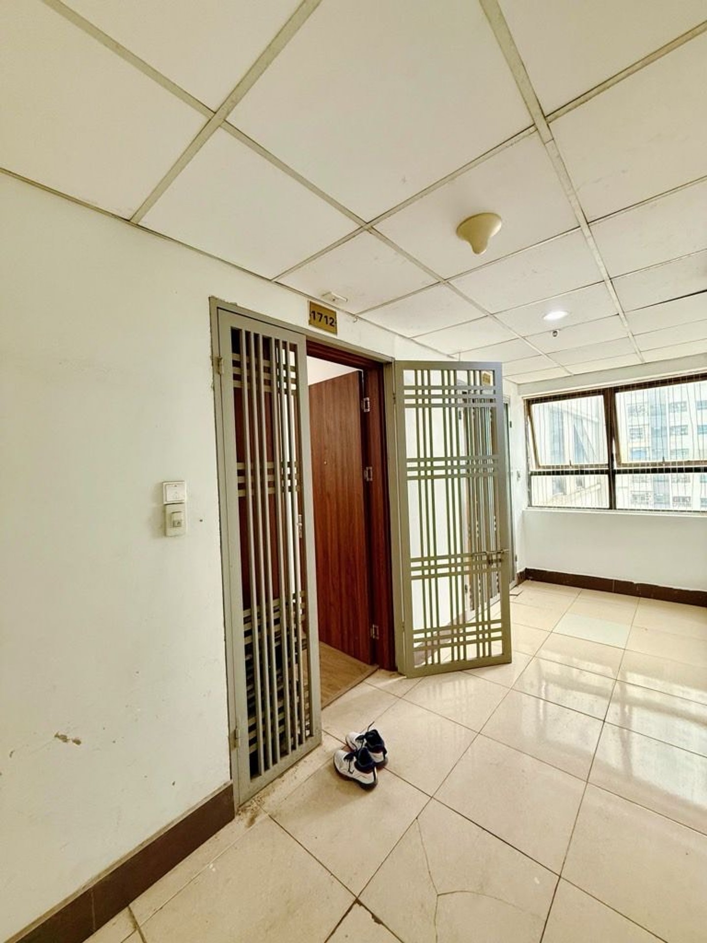 Bán nhà Bán Đảo Linh Đàm - diện tích 69m2 1 tầng - Căn hộ 2 ngủ - 2 WC siêu xinh đẹp - giá 5,6 tỷ