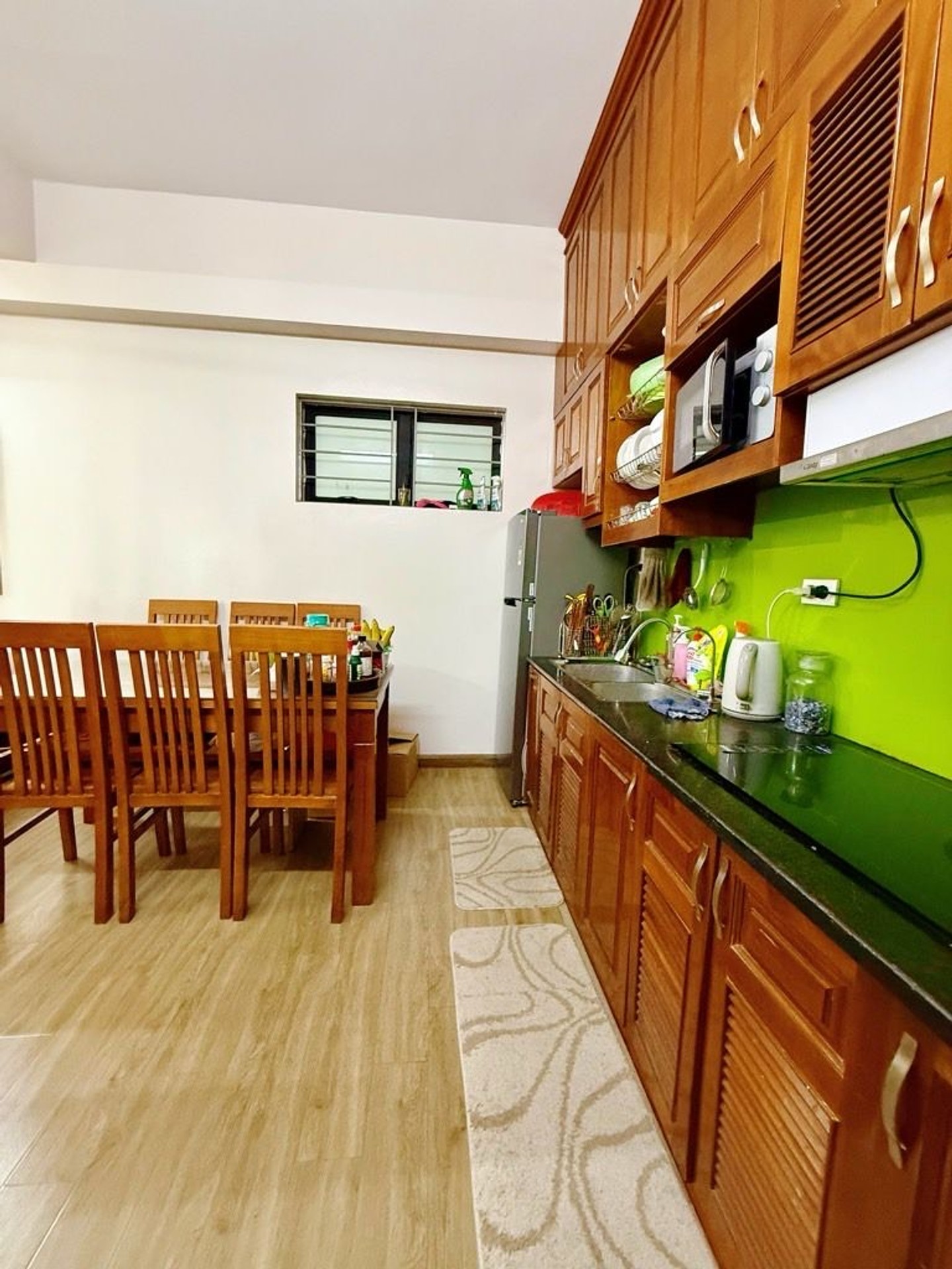 Bán nhà Bán Đảo Linh Đàm - diện tích 69m2 1 tầng - Căn hộ 2 ngủ - 2 WC siêu xinh đẹp - giá 5,6 tỷ